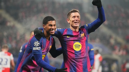 Lewandowski scores for the 15th consecutive season in the Champions League