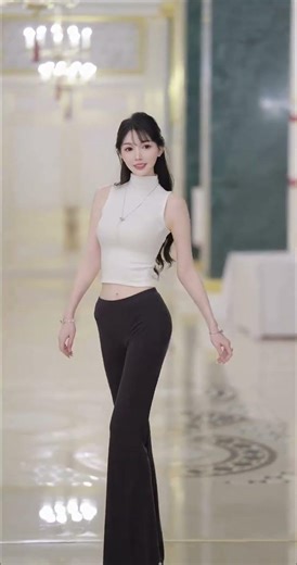 Elegant Beauty: Discover the Chic Style of Fair Ladies