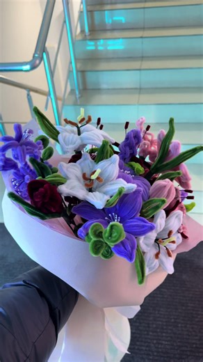 Expressing Love Through Flowers