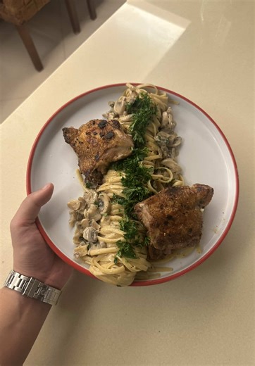 pasta plating practice :DD #food #fyp #plating #alfredo #pasta