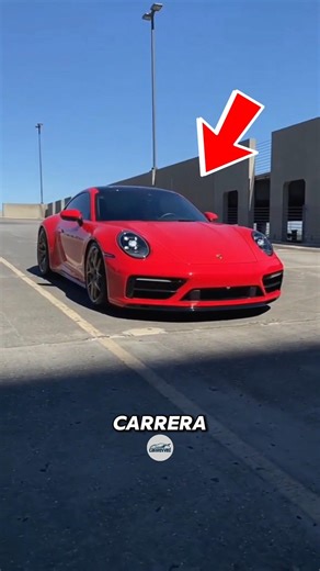 Porsche 911 Carrera vs Carrera S