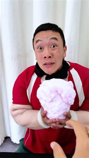 How to make the best COTTON CANDY soda for your friend😂 友達に最高のコットンキャンディソーダを作る方法😂