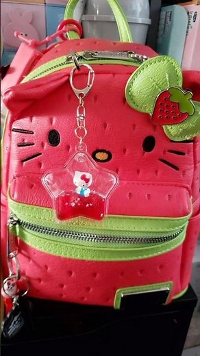 Essa mochila da HELLO KITTY vai fazer vc PIRAR #hellokitty #diva #fofo #materialescolar