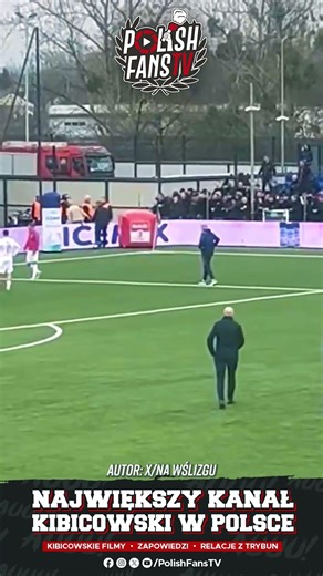 Polonia Bytom po meczu podbija pod sektor Wisły Kraków (12.04.2026)