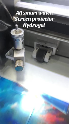 Hydrogel Screen Protector for Smart Watches