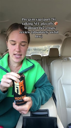 Orange dreamsicle posterior day! Walmart rice crispy review: an absolute abomination DO NOT BUY I REPEAT DO NOT BUY! Also squirrels on the tree, happy Sunday!!! #gym