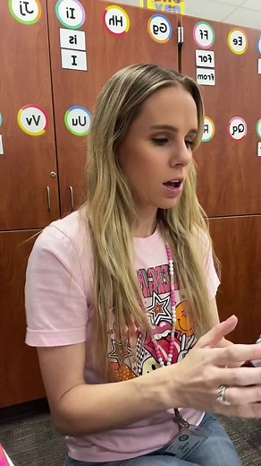 Letter identification, letter sounds, and words practice! #letters #lettersounds #phonics #abcs #scienceofreading #scienceofreadinginstruction #reading #sor #tactilelearning #learning #learningresources #educationalvideo #primaryschool #kinder #kindergartenteacher #kindergarten #prek #kindergartentips #homeschool #homeschoolmom #teacher #teachingkids #teachingonline #futureteacher #studentteacher #abc