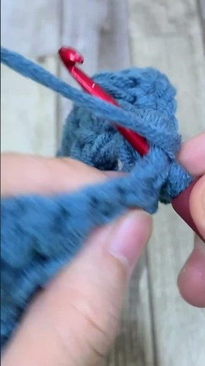 ONCE YOU LEARN THIS STITCH, YOU’LL SEE HOW BEAUTIFUL CROCHET CAN BE! #shorts #crochet