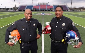 4 NFL players who also served as cops