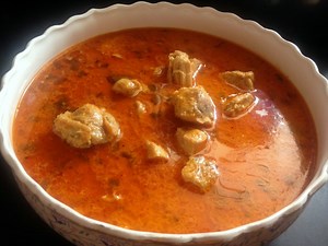 Hyderabadi Chicken Korma - Yummy Indian Kitchen