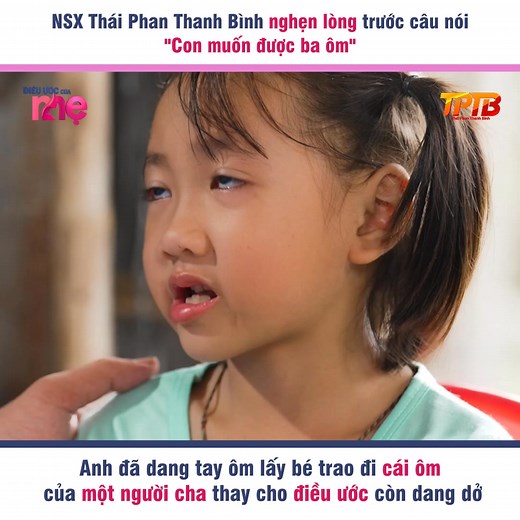 NSX Thái Phan Thanh Bình nghẹn lòng trước câu nói "Con muốn được ba ôm" - Anh đã dang tay ôm lấy bé, trao đi cái ôm của một người cha thay cho điều ước còn dang dở. 🎬 Điều Ước Của Mẹ phát sóng vào lúc 17h30 Thứ Bảy hằng tuần trên HTV9 và 18h cùng ngày trên kênh Thái Phan Thanh Bình và hệ thống MCV Networks, bắt đầu từ ngày 1/11/2025 ——— Ⓒ Điều Ước Của Mẹ được sản xuất bởi Nhà sản xuất Thái Phan Thanh Bình #DieuUocCuaMe #VietHuong #ThaiPhanThanhBinh #SeoulCenter #SeoulAcademy #DNGroup #DNHome #N