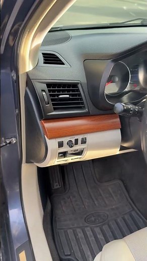 How do you open the gas ⛽️ cap cover in a suburu outback?