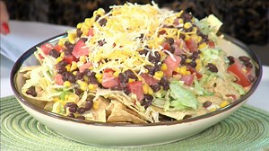 In partnership with Libby's Vegetables, registered dietitian Kristen Carli shares creative salad recipes using canned veggies. | CW7 Arizona