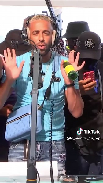 Jul & Naps - c'est la cité #rap #jul #naps #skyrock