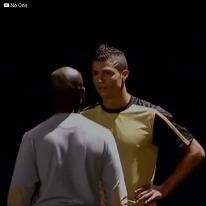 232K views · 499 reactions | Die Geschwindigkeit von Cristiano Ronaldo erstaunte alle Menschen in England. Daher beschloss man einige wissenschaftliches Experimente durchzuführen. CR7 würde seine Geschwindigkeit mit einem professionellen Sprinter auf die Probe stellen. Alles endete auf eine sehr unerwartete Weise  ‍♂️ | Cracks im Sport | Facebook