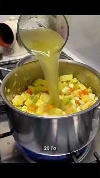 This Irish Farmhouse Soup Is the Winter Bowl You Have Been Missing #souprecipe #easyrecipes #dinner