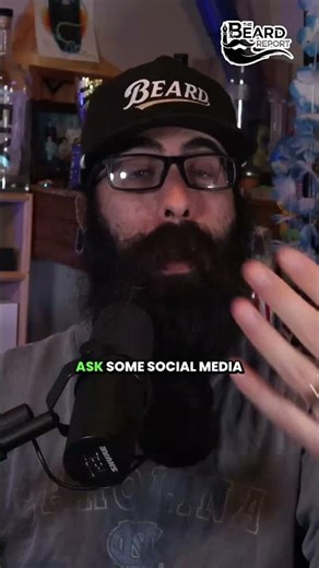 Fewer Guys Are Wearing Beards and That's Your Advantage #beardgrowth #trend #shorts