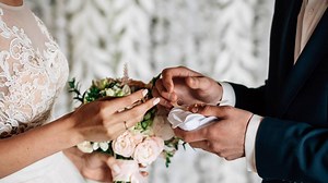 Le nombre de mariages repart à la hausse en France avec 247 000 unions en 2024