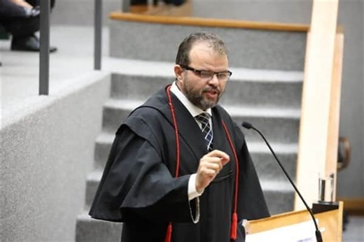 "Uma grande perda", diz Ibaneis sobre morte de Maurício Miranda