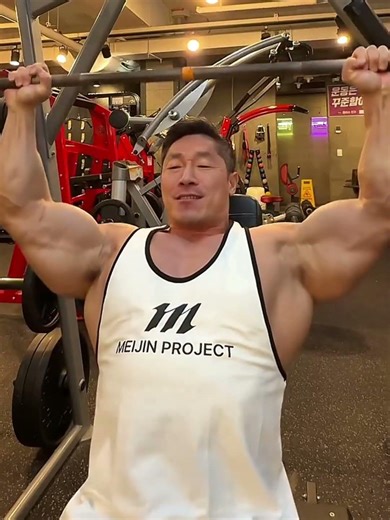 SMITH MACHINE PRESS WORKOUT🥵