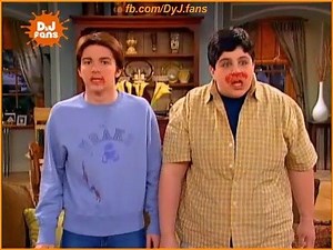 299K views · 384 shares | ¡Megan le echa picante a la comida y bebida de Drake y Josh! | Drake & Josh Fans | Facebook