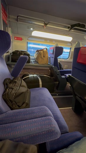 2.7K views · 16 reactions | Antique de France - Hong Kong on Reels | Facebook