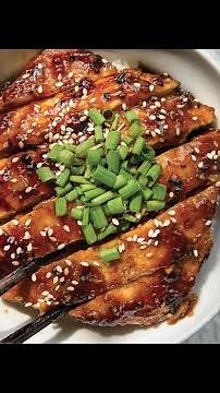 Have you tried freezing your tofu? Black Pepper Tofu in My Grandma's Bowl 🍚