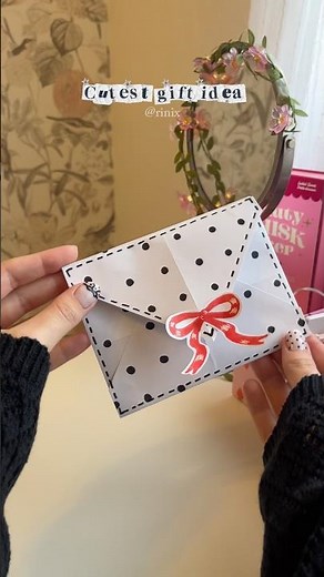 Cute gift idea DIY Paper Envelope free gift idea tutorial | Mother’s Day gift DIY Polka dot