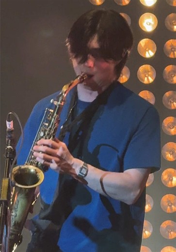 Wave to Earth Best Outro live Java Jazz Fest - Tifa
