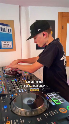 DJ ELFIGO is trying to reshape Tech House Music #dj