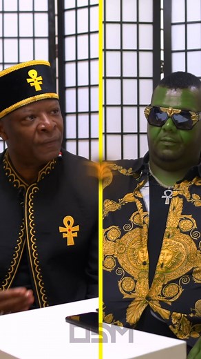 Freemasons And Their Link To The Pyramids This video explores ancient knowledge and hidden history behind the pyramids 🔺 🔗 Check Out The Full Video Here https://www.youtube.com/channel/UCkuxRFTxVU6OvHtlPiM-eTw?sub_confirmation=1 ⭐ Become a Channel Member For Exclusive Content https://www.youtube.com/channel/UCkuxRFTxVU6OvHtlPiM-eTw/join | OSM Vision