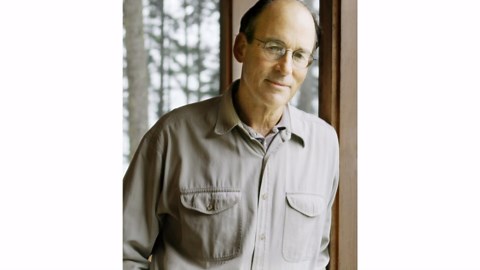 Best-selling writer who lived in Maine has died