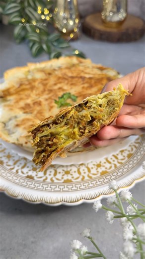 ഇറച്ചി പത്തിരി ഉണ്ടാക്കാം ഈസി ആയി 💕#ramadanspecial #iftharrecipes #easysnacks