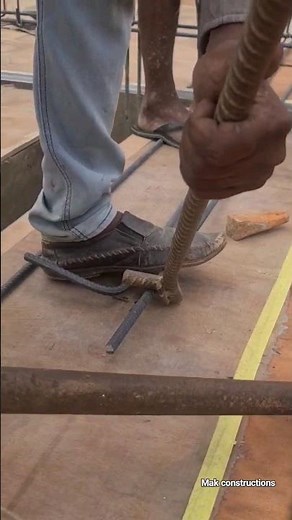 How To Bend Rebar By Hand #construction #reinfrocement #rebarbending