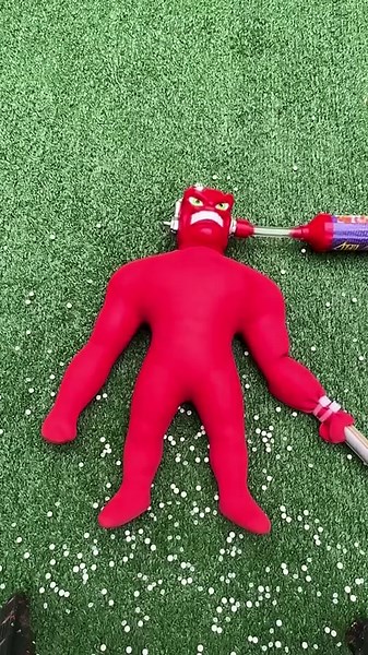 Vac-Man Floods Backyard With Water Explosion