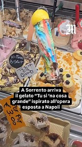 Il pasticciere Antonio Cafiero della Pasticceria-Gelateria “Primavera”, simbolo della città di Sorrento, ha dedicato un gusto di gelato alla nuova installazione apparsa a Piazza Municipio a Napoli. Si tratta di “Tu si ‘na cosa grande”, opera che rappresenta un Pulcinella stilizzato, omaggio alla città di Napoli dello scultore Gaetano Pesce. Un’opera di cui si è parlato molto, sia in città sia sui social, scatenando ilarità per la sua forma particolare. Gelato dai colori variopinti che riprende p