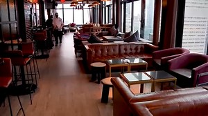 Omicron Update NYC: Restaurants see increasing New Year's Eve cancellations as COVID cases rise