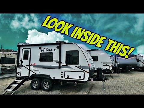 Crazy Compact and fully equipped Winnebago Micro Minnie 1708FB RV