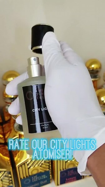 Prueba del atomizador de perfume City Lights