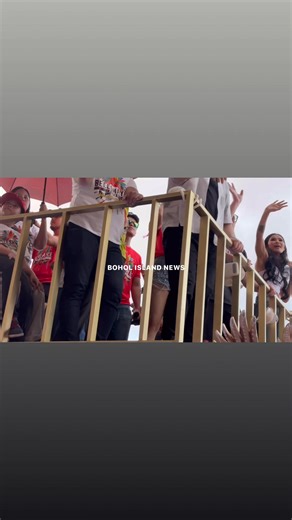 WATCH: Actor Ian Veneracion delighted festivalgoers as he captivated the crowd during the Sinulog Festival on Sunday, January 18, 2026. | Bohol Island News