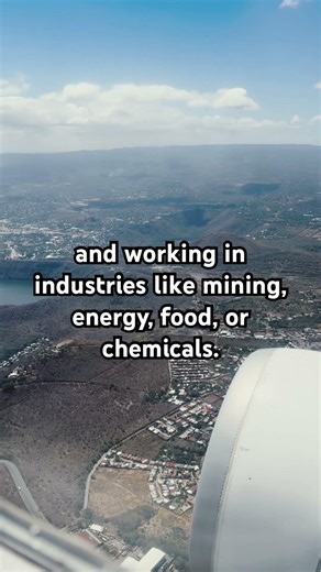 What does a chemical engineer do?