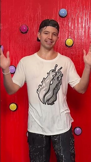 Preston! Can YOU Escape 100 Mystery Buttons_