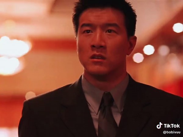 Saving Face (2004): A Heartfelt LGBTQ Movie Journey