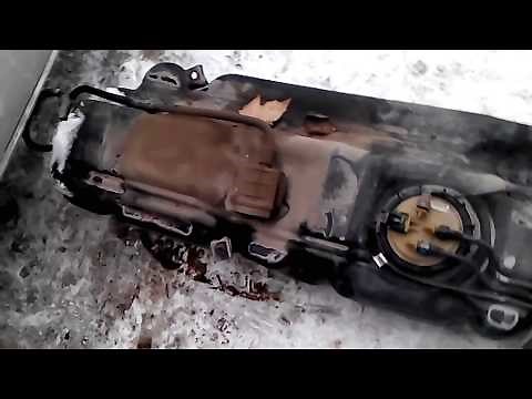 MERCEDES SPRINTER 311 HOW TO CHANGE FUEL PUMP IN TANK