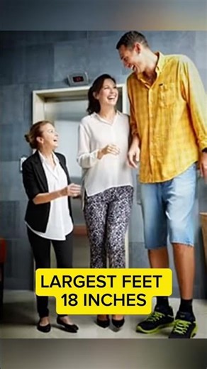 The Largest Human Feet Ever Recorded 😱#didyouknow #facts #trending