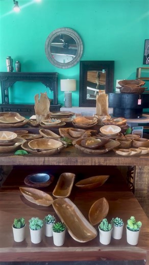Come check out the Nadeau Detroit tree of life 🌳 Solid wood bowls, platters, and cutting boards at affordable prices! We are open Mon-Sat 10 a.m. - 6 p.m. and Sun 12 p.m. - 5 p.m. #furniturewithasoul #nadeaudetroit #nadeau #nadeaufurniture #eclectichome #indianfurniture #carvedfurniture #cabinfurniture #solidwoodfurniture #cottagefurniture #detroitfurniture #ferndalefurniture #berkleyfurniture #birminghamfurniture #royaloakfurniture #troyfurniture #farmingtonfurniture #bloomfieldfurniture #west