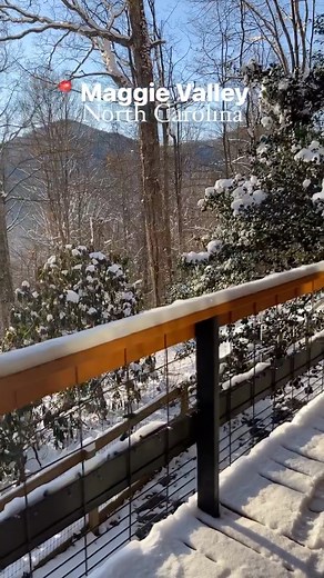 Ready to cozy up and make winter memories? Book a beautiful rental in Maggie Valley and let the laughter fill the crisp mountain air as you tube down a snowy slope, roast s'mores by the fire, and unwind in a private hot tub. 📹: @2duckstravels | Maggie Valley