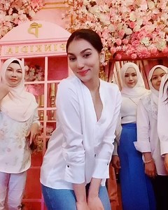 324K views · 837 reactions | Salah satu aktiviti Baby shower ialah tik tok yerrrr藍藍藍藍 #ritabuathallagi | Rita Dato' Sosilawati | Facebook