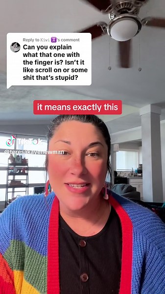 Replying to @𝙺𝚒𝚠𝚒 ♊️ an explanation of the scroll finger gesture and why kids are using it on each other and their teachers #teacher