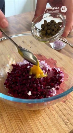 Ultra-fresh beetroot tartare 🥗 | Quick, healthy and surprising recipe!